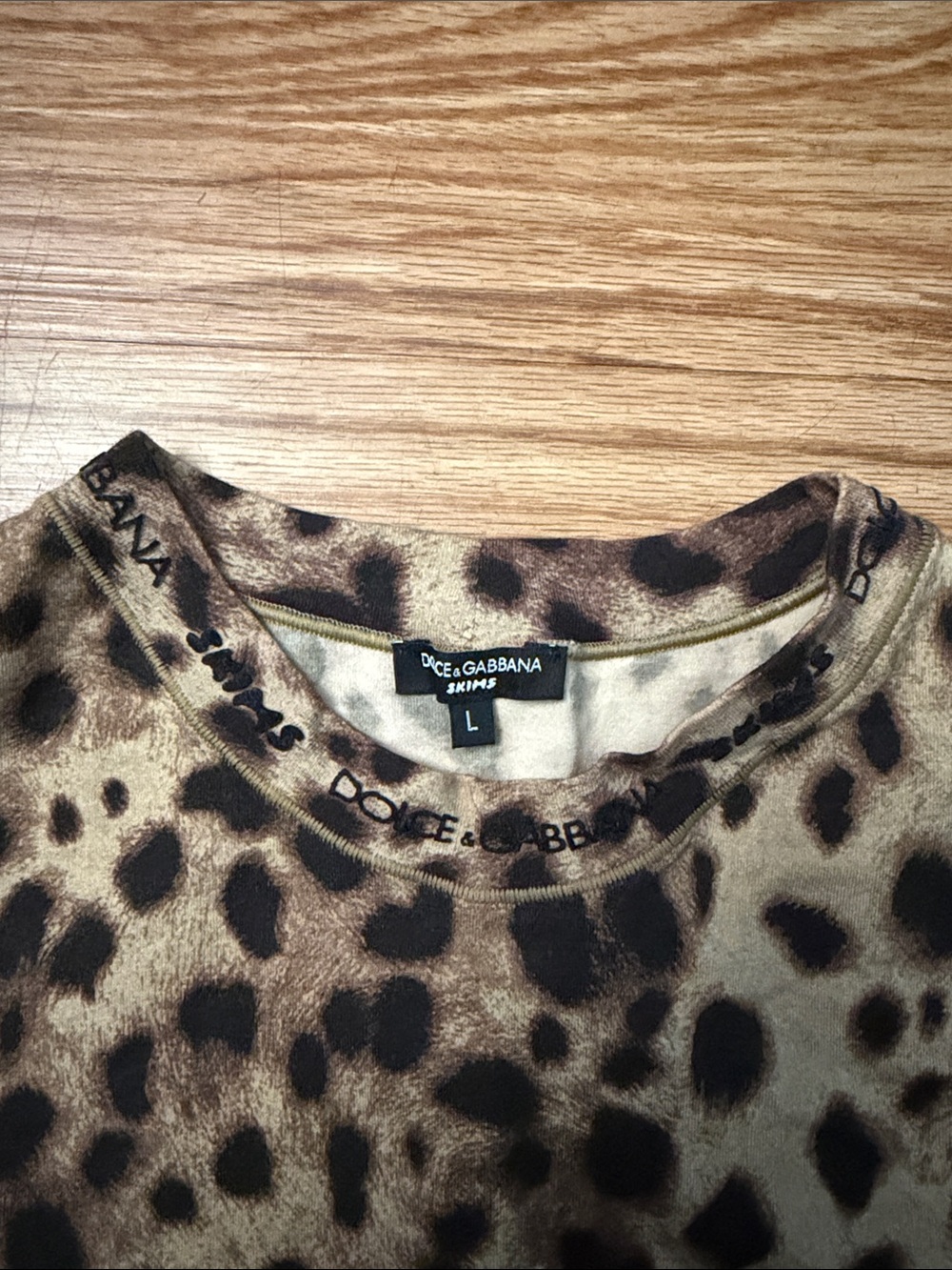 Skims X Dolce & Gabbana shirt - Picture 7 of 7